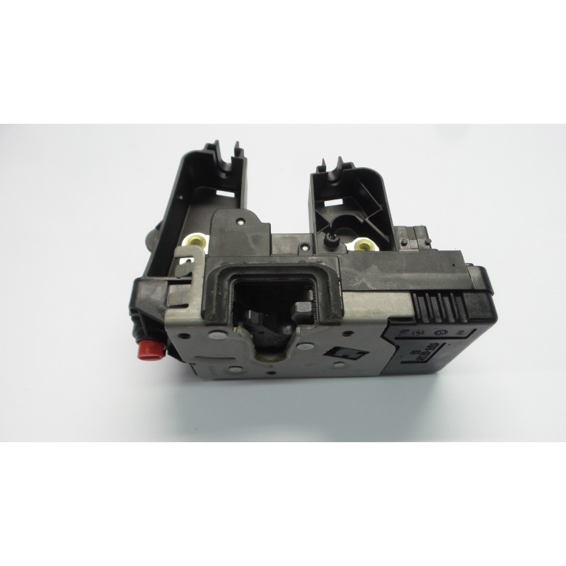 Pièce pour OPEL - Door Lock 13210763