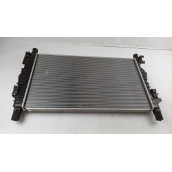 Pièce pour OPEL - Radiator, Engine Cooling 13336887