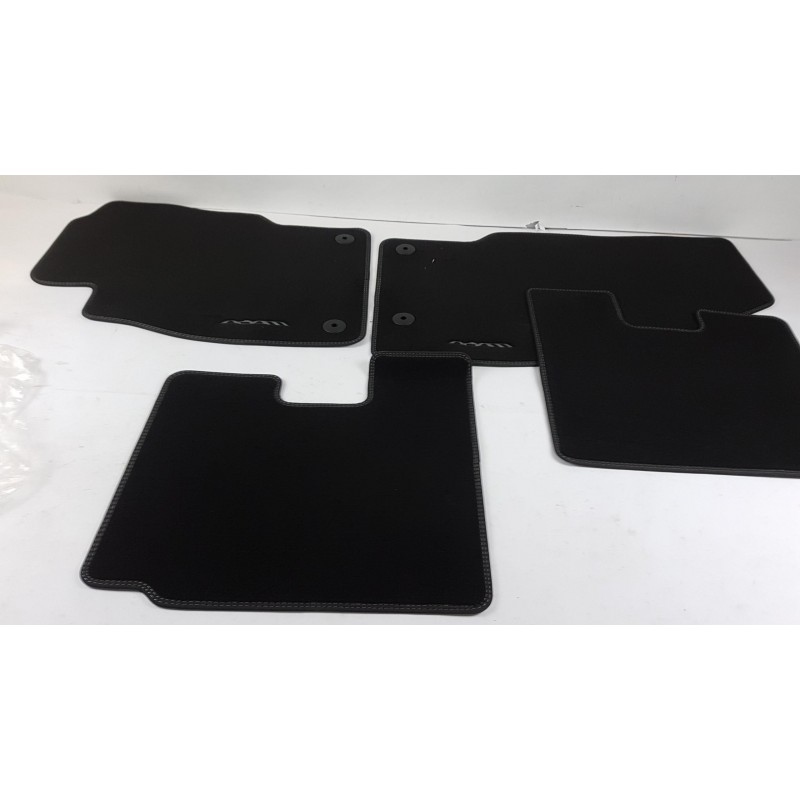 Pièce pour OPEL - Floor Mat Set 13377330
