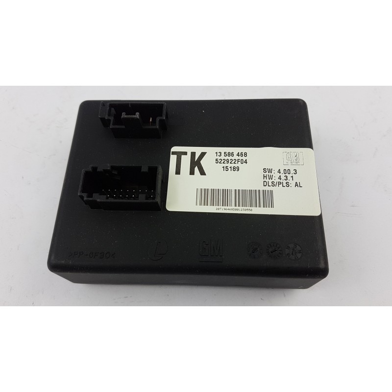Pièce pour OPEL - Control Unit 13586468