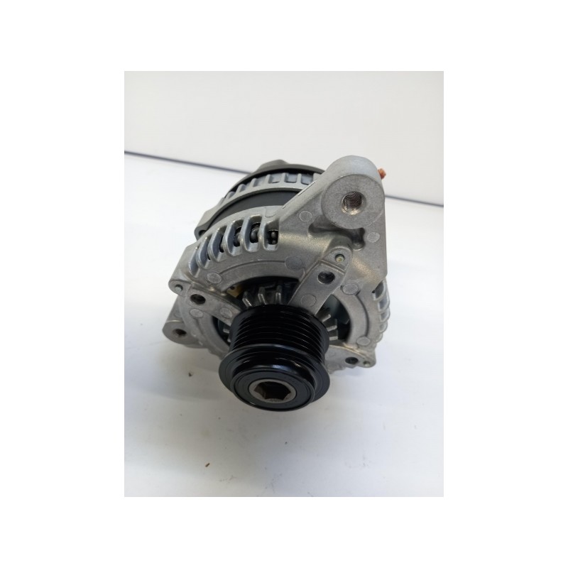 Pièce pour HYUNDAI/KIA - Alternator 373002F200