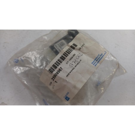 Pièce pour OPEL - USB/AUX Socket 25908967