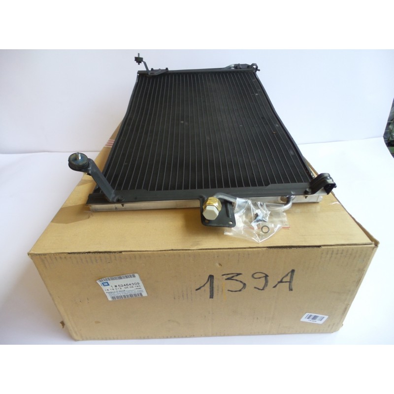 Pièce pour OPEL - Condenser, Air Conditioning 52464309