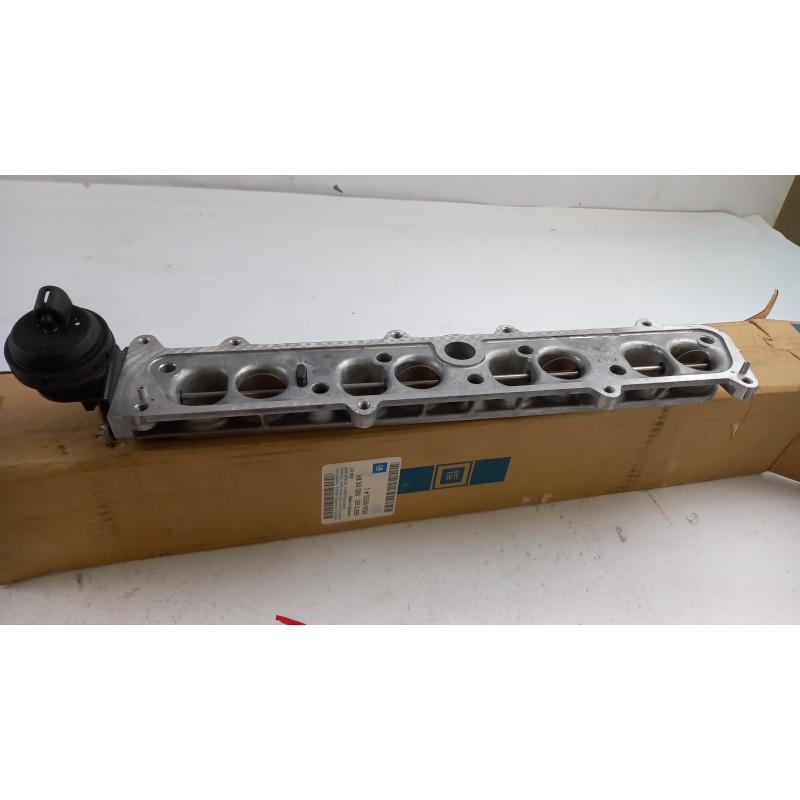 Pièce pour OPEL - Intake Manifold 55351530