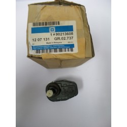 Pièce pour OPEL - Servomotor 90213608