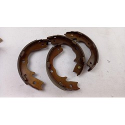 Pièce pour OPEL - Brake Shoe Set, Parking Brake 90392944