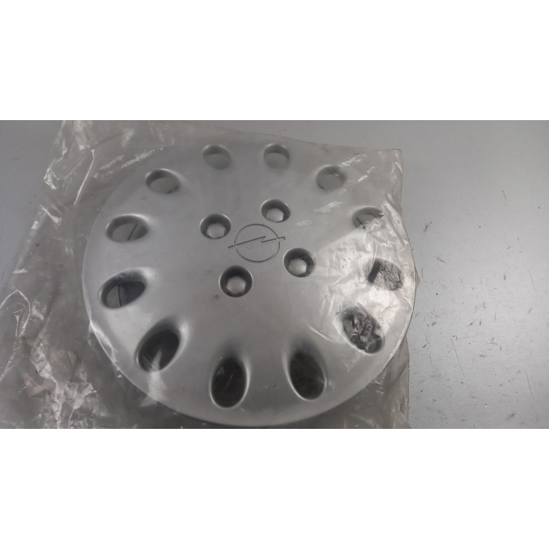 Pièce pour OPEL - Cover, Wheels 90425800