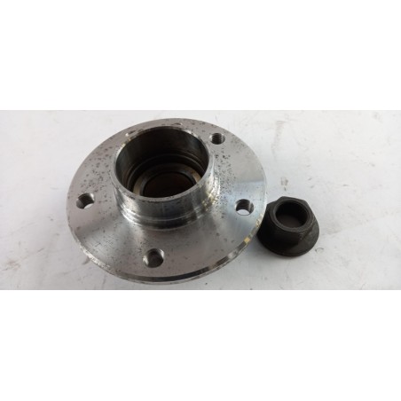 Pièce pour OPEL - Wheel Hub 90486467