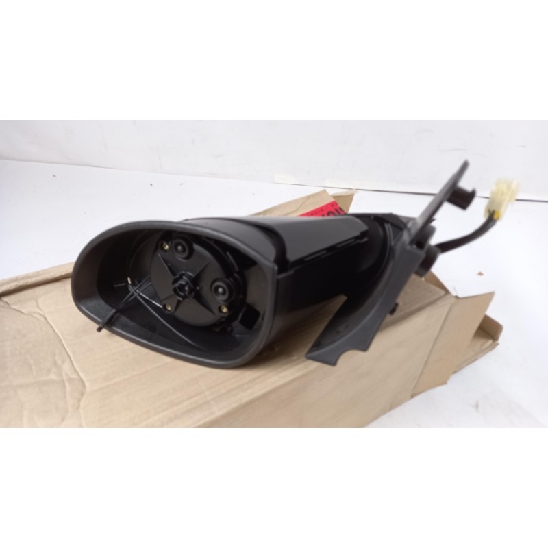 Pièce pour OPEL - Outside Mirror 90568341