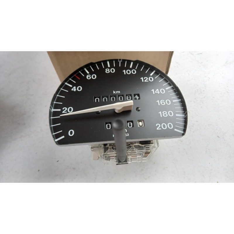 Pièce pour OPEL - Speedometer 9113251