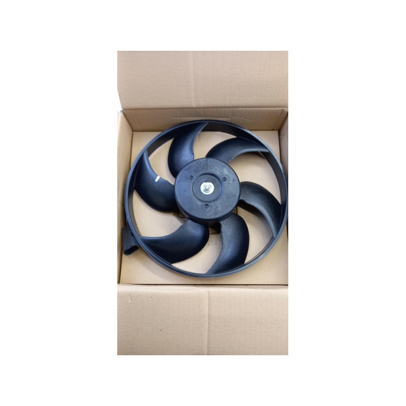 Pièce pour OPEL - Fan, Radiator 9157173