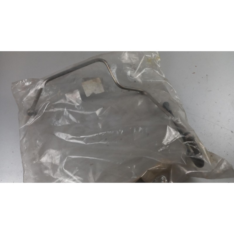 Pièce pour OPEL - Fuel Pipe 9230882