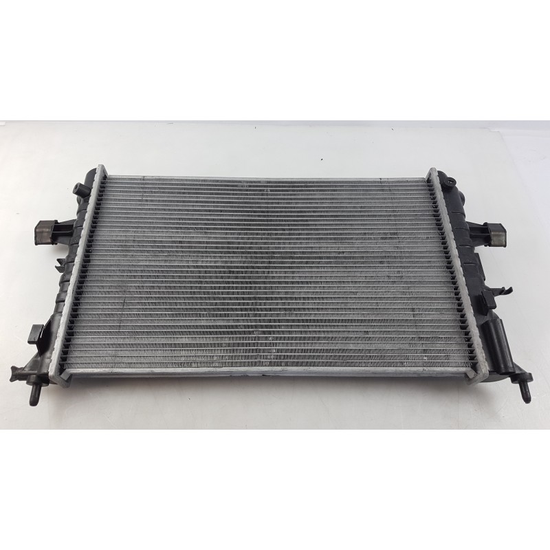 Pièce pour OPEL - Radiator, Engine Cooling 93177121