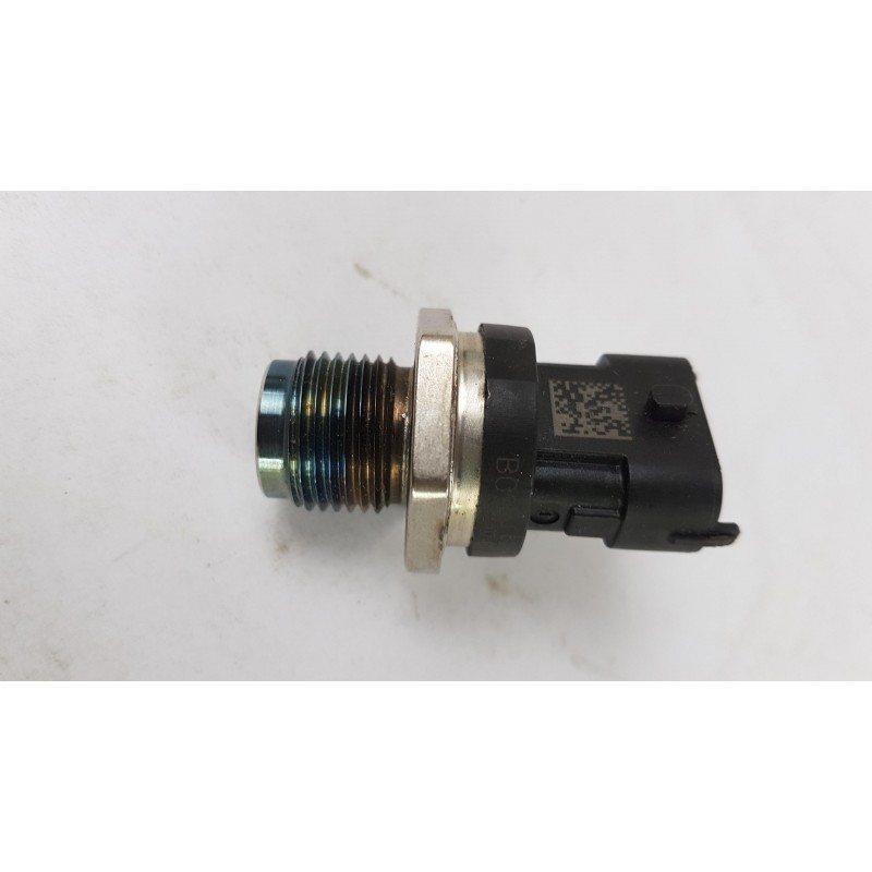 Pièce pour OPEL - Sensor, Fuel Pressure 93191400
