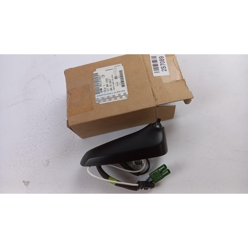 Pièce pour OPEL - Aerial Base 95127907