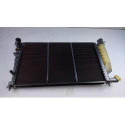 Pièce pour PEUGEOT/CITROEN - Radiator, Engine Cooling 133046