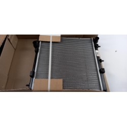 Pièce pour PEUGEOT/CITROEN - Radiator, Engine Cooling 1330Q5