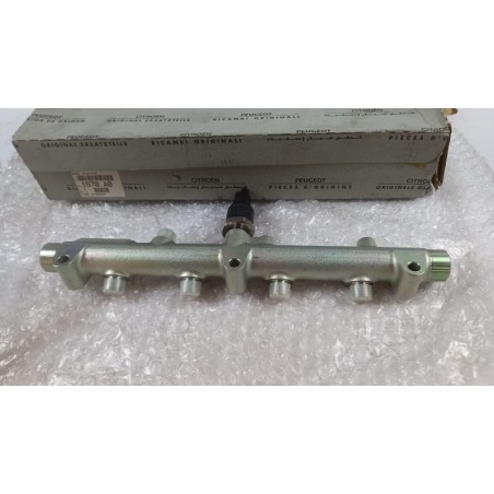 Pièce pour PEUGEOT/CITROEN - Distributor Pipe, Fuel 1570A0