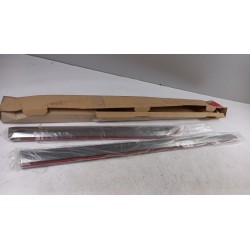 Pièce pour PEUGEOT/CITROEN - Trim/Protective Strip Set, Door 1610113580