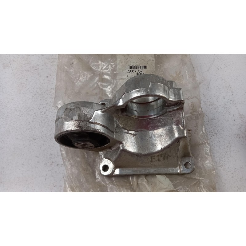 Pièce pour PEUGEOT/CITROEN - Engine Mounting 180757