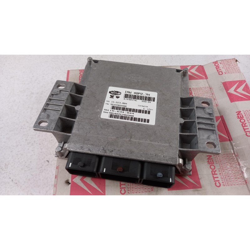 Pièce pour PEUGEOT/CITROEN - Control Unit, Engine Management 1938VY