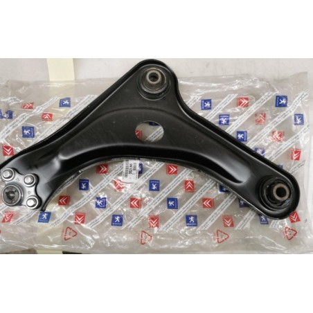 Pièce pour PEUGEOT/CITROEN - Track Control Arm 3521N6