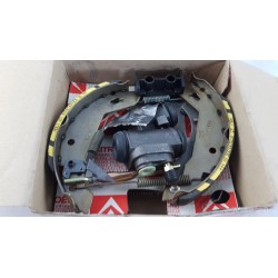 Pièce pour PEUGEOT/CITROEN - Brake Shoe Set 42414R