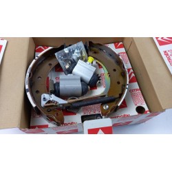 Pièce pour PEUGEOT/CITROEN - Brake Shoe Set 42419H