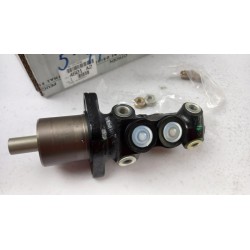 Pièce pour PEUGEOT/CITROEN - Master Cylinder, Brakes 4601A2