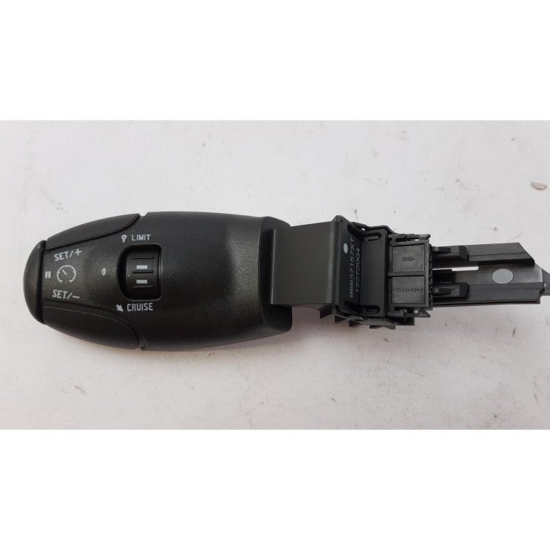 Pièce pour PEUGEOT/CITROEN - Steering Column Switch 6242Z8