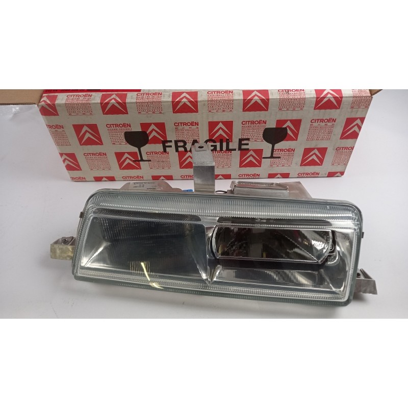 Pièce pour PEUGEOT/CITROEN - Fog Light 630339