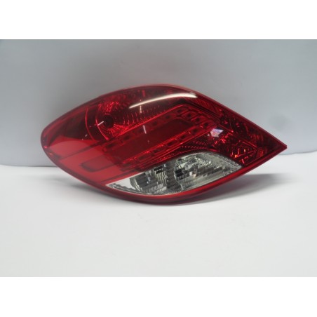 Pièce pour PEUGEOT/CITROEN - Combination Rearlight 6350HQ