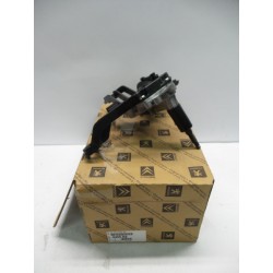 Pièce pour PEUGEOT/CITROEN - Wiper Motor 6405N4