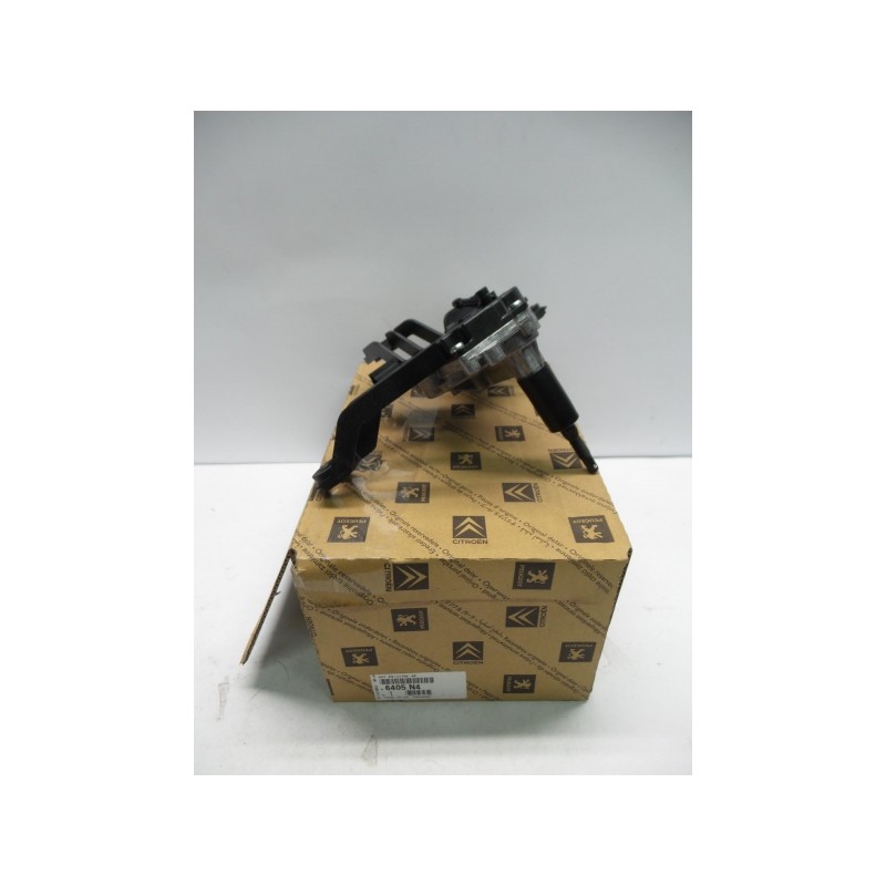 Pièce pour PEUGEOT/CITROEN - Wiper Motor 6405N4