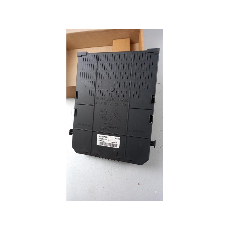 Pièce pour PEUGEOT/CITROEN - Fuse Box 6580JL
