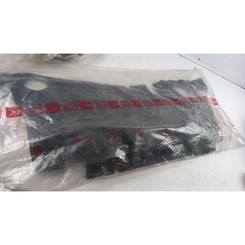 Pièce pour PEUGEOT/CITROEN - Insulation 7481C6