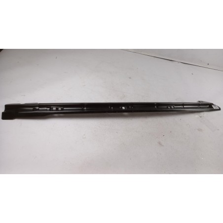 Pièce pour PEUGEOT/CITROEN - Windscreen Frame 8108X2