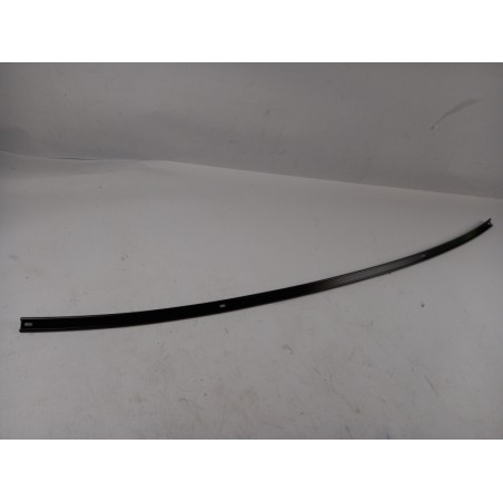 Pièce pour PEUGEOT/CITROEN - Trim/Protection Strip, Windscreen 812074