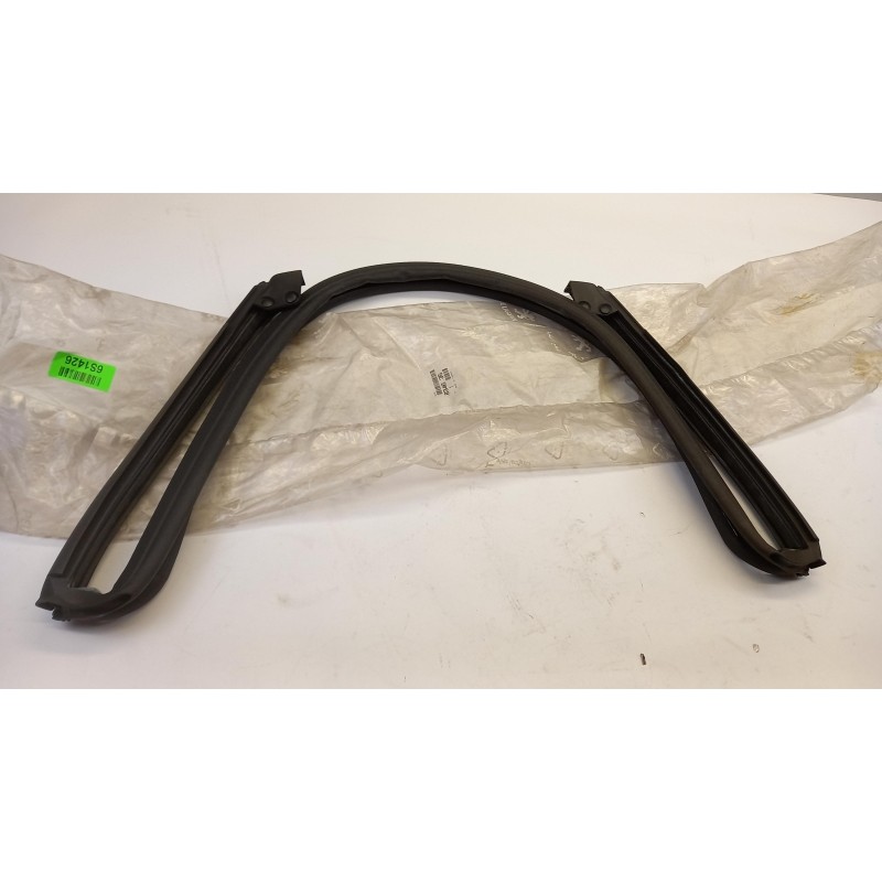 Pièce pour PEUGEOT/CITROEN - Seal, Folding Roof 834635