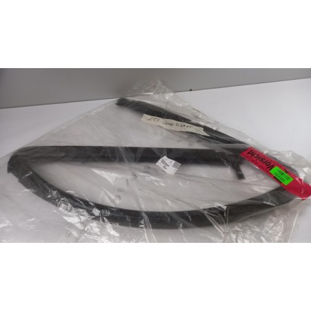 Pièce pour PEUGEOT/CITROEN - Seal, Door Window 834643