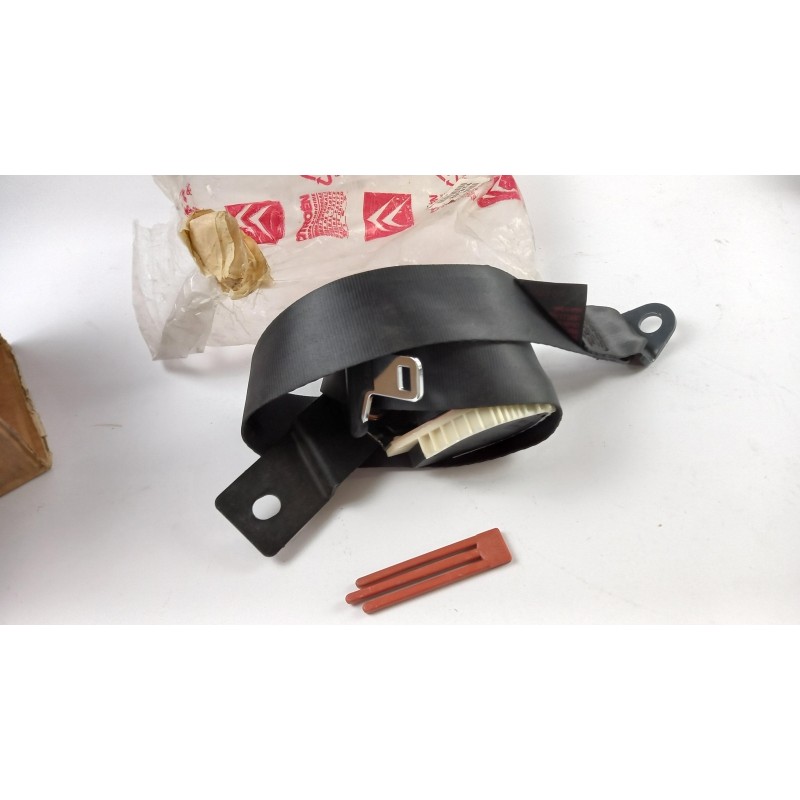 Pièce pour PEUGEOT/CITROEN - Seat Belt 8973T4