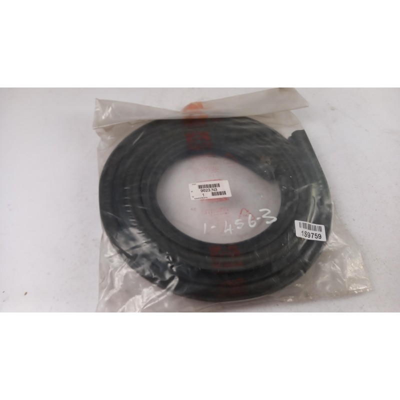 Pièce pour PEUGEOT/CITROEN - Door Seal 9023N3