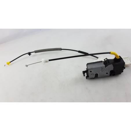 Pièce pour PEUGEOT/CITROEN - Door Lock 9136CA