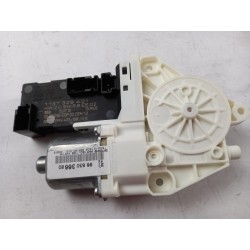 Pièce pour PEUGEOT/CITROEN - Electric Motor, Window Lift 9221Z1