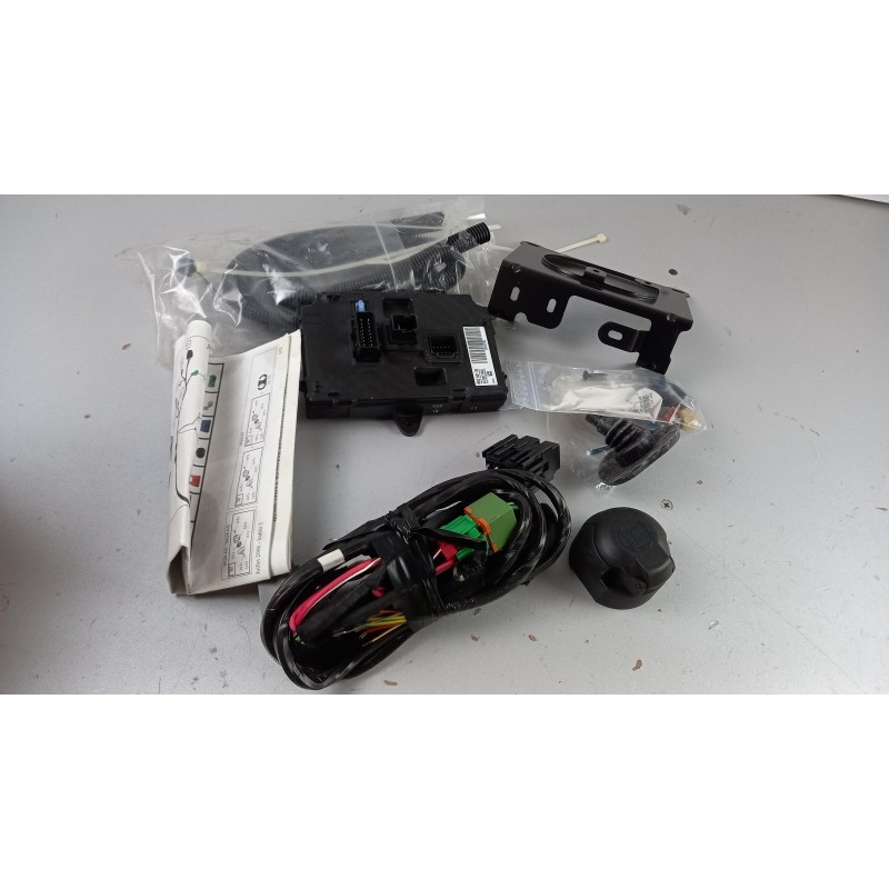 Pièce pour PEUGEOT/CITROEN - Electric Kit, Towbar 9428AE