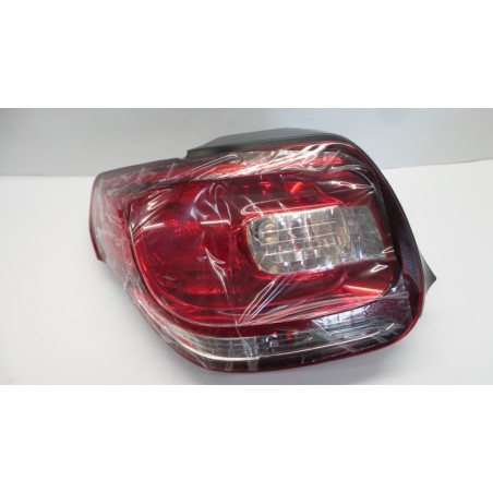 Pièce pour PEUGEOT/CITROEN - Combination Rearlight 9676973880
