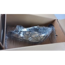 Pièce pour PEUGEOT/CITROEN - Headlight 9800553280
