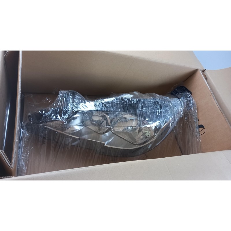 Pièce pour PEUGEOT/CITROEN - Headlight 9800553280