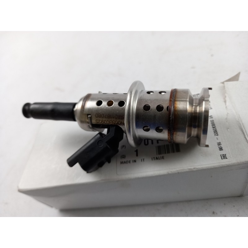 Pièce pour PEUGEOT/CITROEN - Dosing Module, Urea Injection 9801187080