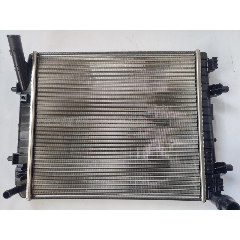 Pièce pour PEUGEOT/CITROEN - Radiator, Engine Cooling B000622380